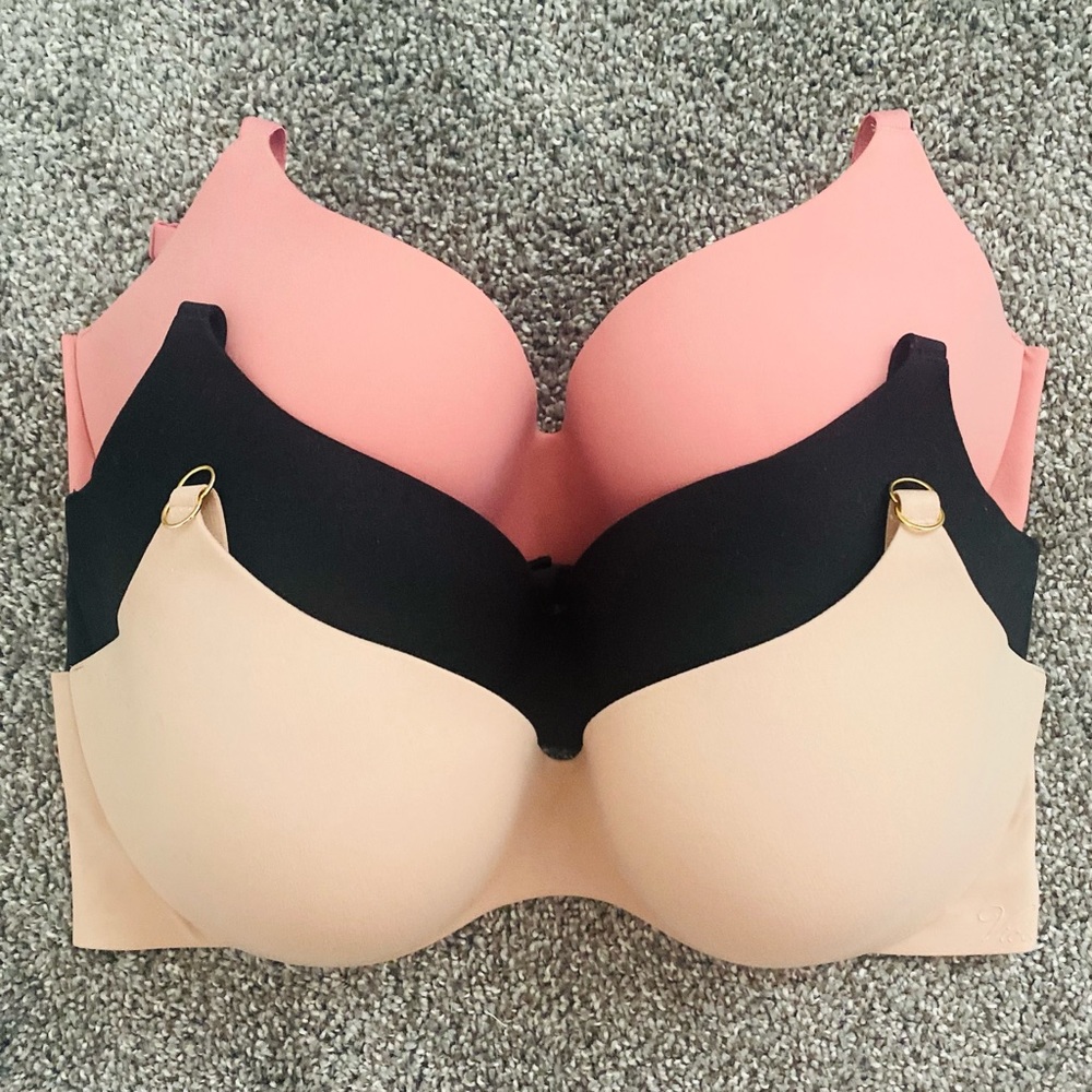 VICTORIA’S SECRET Lined Incredible Demi Bras